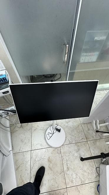 белый монитор: Монитор, Новый, 39" - 40" — 3