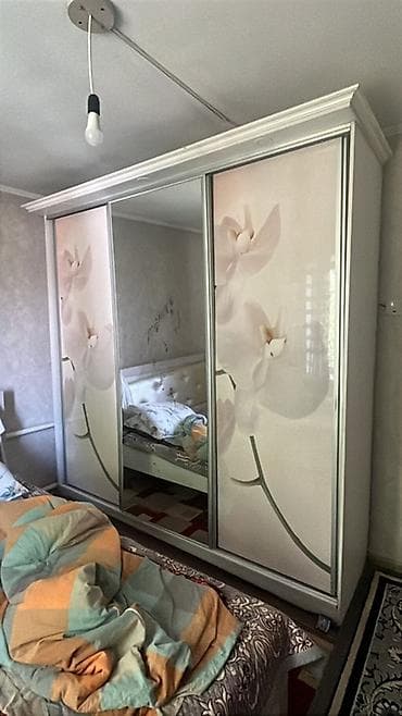 Спальные гарнитуры: Спальный гарнитур, Б/у, Комод, Двуспальная кровать, Шкаф, ДСП, цвет - Белый — 3