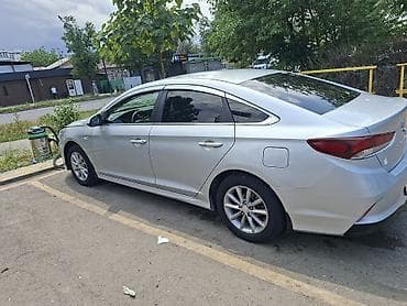 умное зеркало: Hyundai Sonata: 2017 г., Автомат, Газ, Седан — 4