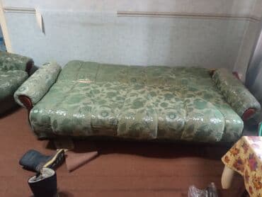 экспертиза кухонной мебели: Раскладной диван, Б/у — 2