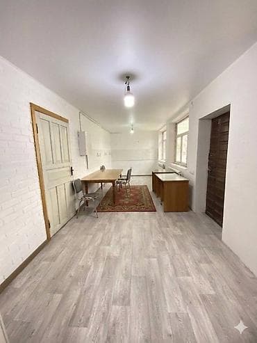 суточный квартира в жалабаде: 111 м², 6 комнат, Евроремонт, Парковка, Подвал, погреб — 3