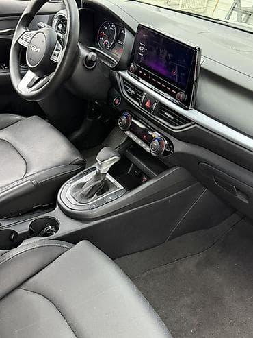 Продажа авто: Kia K3: 2022 г., 1.6 л, Автомат, Бензин, Седан — 7