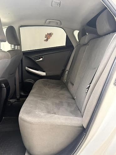 задний стоп на венто: Toyota Prius: 2009 г., Автомат, Гибрид, Хэтчбэк — 5