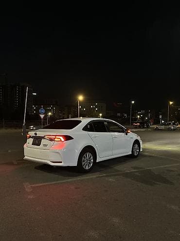 corolla 2004: Toyota Corolla: 2019 г., 1.8 л, Автомат, Бензин, Седан — 5