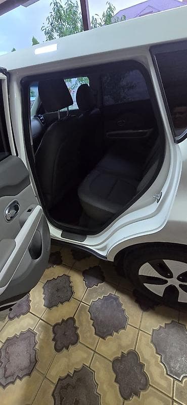 Продажа авто: Kia Soul EV: 2018 г., Электромобиль, Хэтчбэк — 8