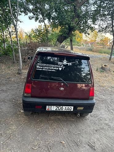 uni v: Chevrolet Chevelle: 1996 г., 0.8 л, Механика, Бензин, Хэтчбэк — 2