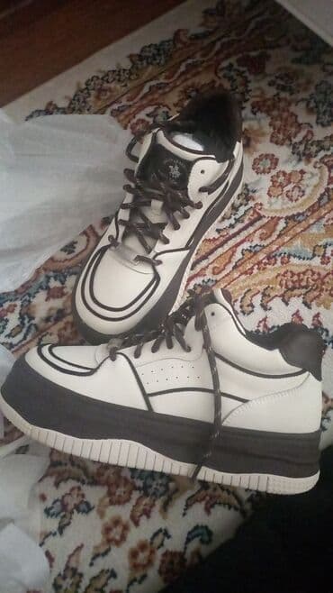 сумку кошелек на пояс: Новые кожаные обуви, производство Турция. Размеры 38,39 — 10