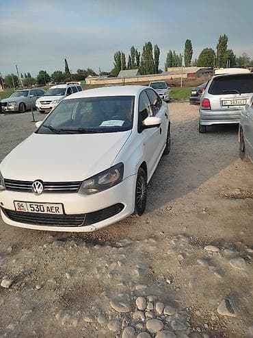 sprinter 2 2: Volkswagen Polo: 2012 г., Седан — 1