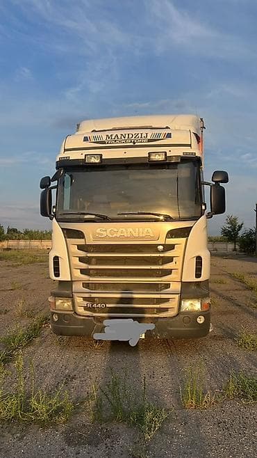 colf 3: Тягач, Scania, 2010 г., Тентованный — 1
