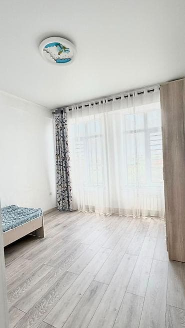 квартиру юг 2: 3 комнаты, 75 м², Юг-2 мкр Элитка, 10 этаж, Евроремонт — 6
