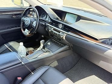 Lexus ES: 2016 г., 3.5 л, Автомат, Бензин, Седан — 9