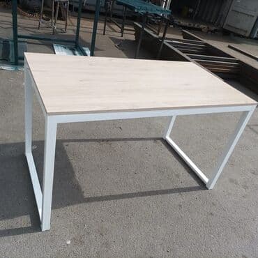 офисные стол: Письменный стол — 1