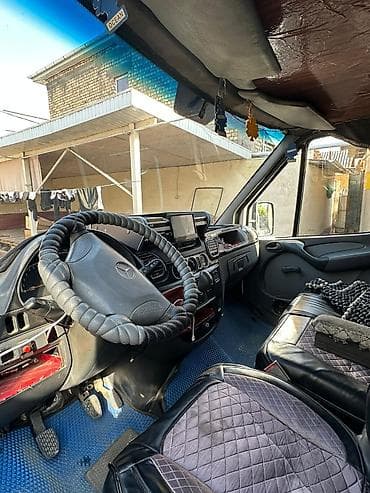 cruiser 80: Легкий грузовик, Mercedes-Benz, Б/у — 10