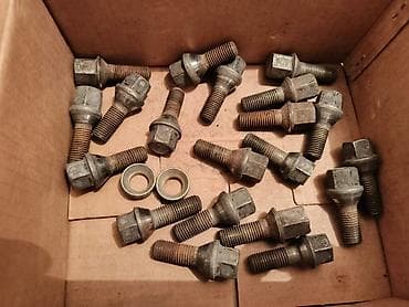 diska r13: Болты на мерс, 1 шт 50 сом — 1