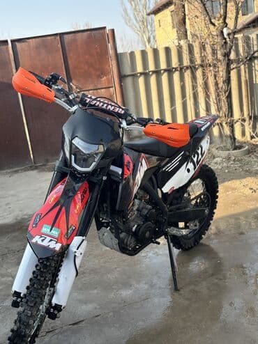 Эндуро 300 куб. см, Бензин, Взрослый, Б/у at lalafo.kg Эндуро 300 куб. см, Бензин, Взрослый, Б/у