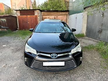 Toyota Camry: 2015 г., Гибрид, Седан