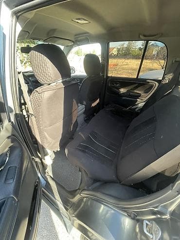Suzuki Grand Vitara: 2005 г., 2.5 л, Автомат, Бензин, Внедорожник — 4