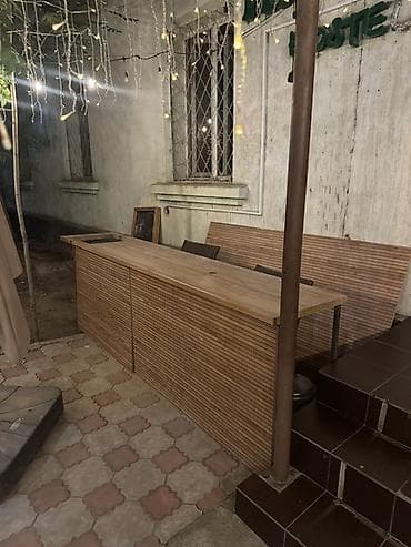 Столы: Барная стойка/прилавок из дерева с реечным фасадом Брал за 25000 цена — 1