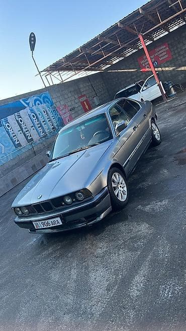 BMW 5 series: 1992 г., 2.5 л, Механика, Бензин at lalafo.kg BMW 5 series: 1992 г., 2.5 л, Механика, Бензин