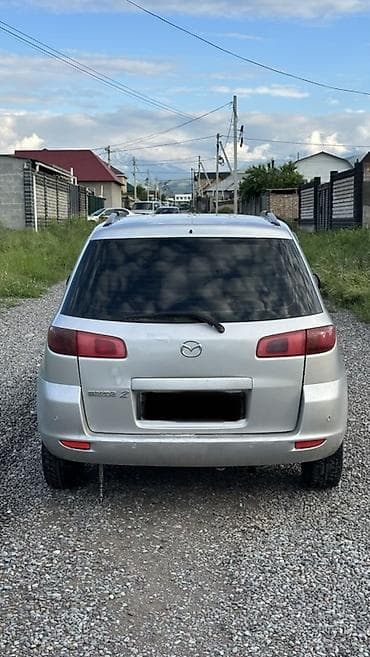 Транспорт: Mazda 2: 2003 г., 1.6 л, Кол менен иштөөчү, Бензин, Хетчбек — 3