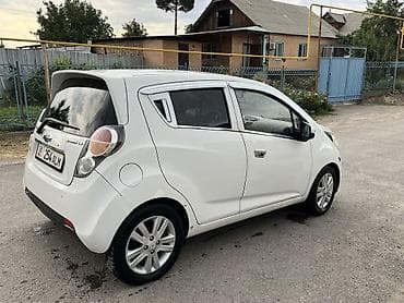 сидения спарк: Chevrolet Spark: 2012 г., 1 л, Автомат, Бензин, Хэтчбэк — 6