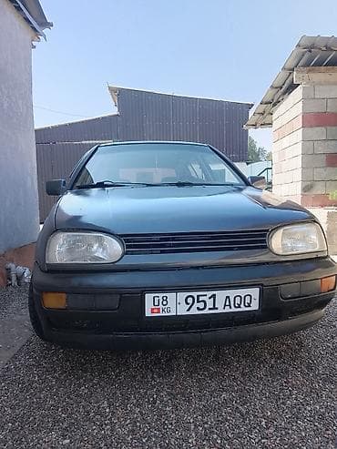 Volkswagen Golf: 1994 г. — 2