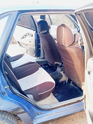 гольф 3 салон: Volkswagen Passat: 1994 г., 1.8 л, Механика, Бензин, Седан — 5