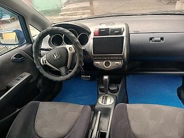 mobile holder: Honda Jazz: 2008 г., 1.4 л, Автомат, Бензин, Хэтчбэк — 7