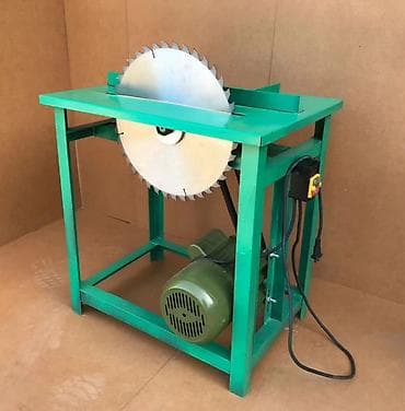 столярный верстак: Настольная циркулярная пила (форматный стол) для распила досок и — 1