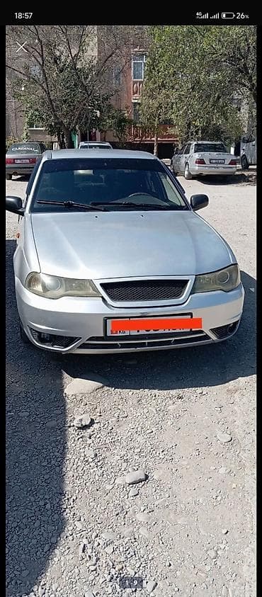 Daewoo Nexia: 2010 г., 1.6 л, Ручные, Бензин, Седан