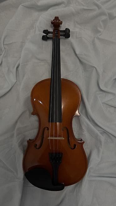 Скрипки: 🎻 Скрипка 4/4 — 8 000 сом Всё необходимое для начала игры уже в — 2