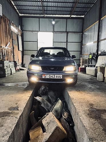 Daewoo Nexia: 2008 г., 1.5 л, Механика, Бензин, Седан