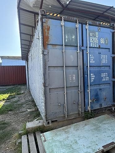 Продаю 2 морских контейнера по 20 футов каждый. Самовывоз