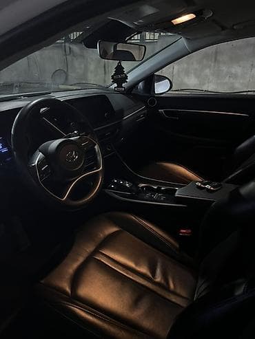 Продажа авто: Hyundai Sonata: 2019 г., 2 л, Автомат, Газ, Седан — 5