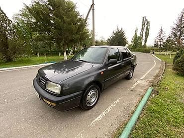 kia bongo3: Volkswagen Vento: 1997 г., 1.6 л, Ручные, Бензин, Седан — 6