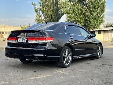 Продажа авто: Honda Accord: 2003 г., Седан — 5