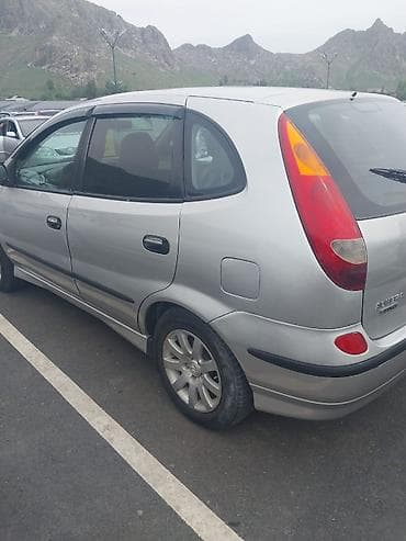 Nissan Almera Tino: 2003 г., 1.8 л, Кол менен иштөөчү, Бензин, Вэн/Минивэн — 4