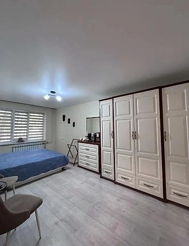 бутик в тц караван в аренду: 1 комната, Собственник, Без подселения, С мебелью полностью — 3