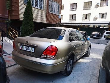 Nissan Sunny: 2004 г., Автомат, Бензин, Седан — 6