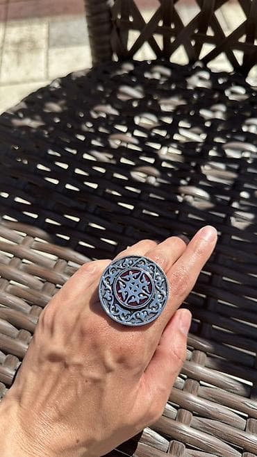 Этнические украшения 
Каждое по 500с