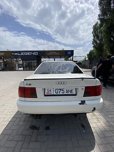 outback br: Audi S6: 1995 г., 2.8 л, Механика, Бензин, Седан — 5