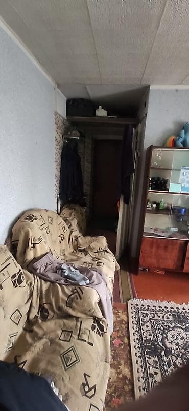 комната сдача: 1 комната, 29 м², 104 серия, 3 этаж, Старый ремонт — 4