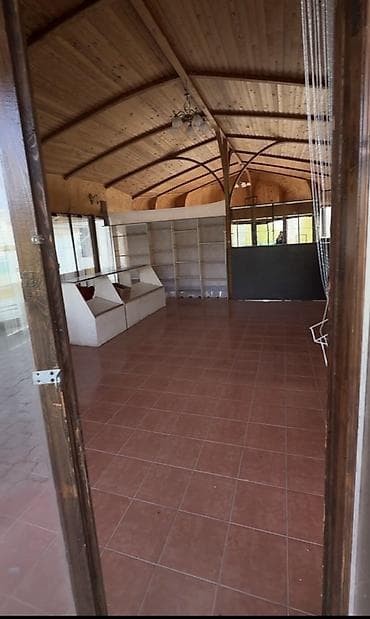 умут конушу: Сдаётся светлое коммерческое помещение под маркет-магазин — 1