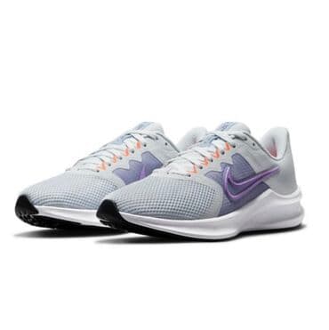 yeezy foam: Nike, Nike обеспечивает легкую и гибкую поддержку, которая поможет вам — 1