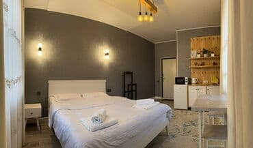 1 ком кв в бишкеке продажа: 1 комната, Душевая кабина, Постельное белье, Парковка — 2