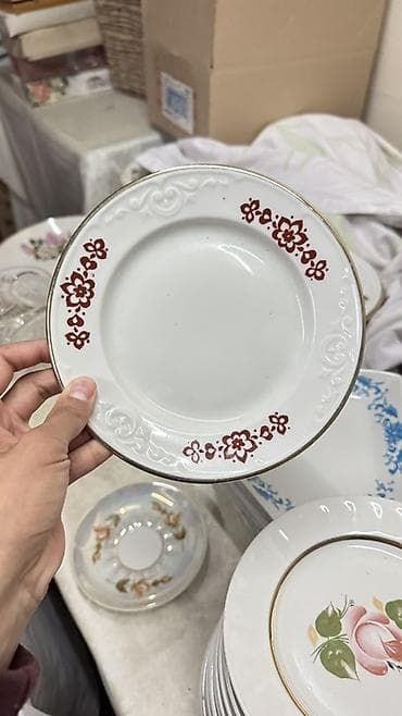 small table: От 100-200 — 2