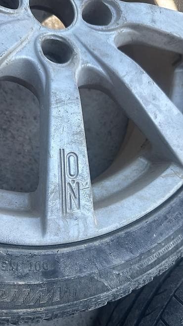 функар: Литые Диски R 17 OZ Racing, Комплект, отверстий - 4 — 2