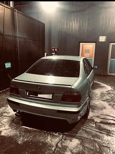 голы вариант: BMW 5 series: 2001 г., 2.5 л, Типтроник, Бензин — 5
