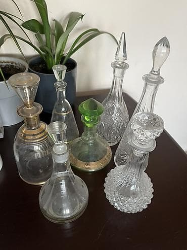 бутылки от водки: Набор винтажных стеклянных графинов СССР с пробками (7 шт.) Какие-то — 3