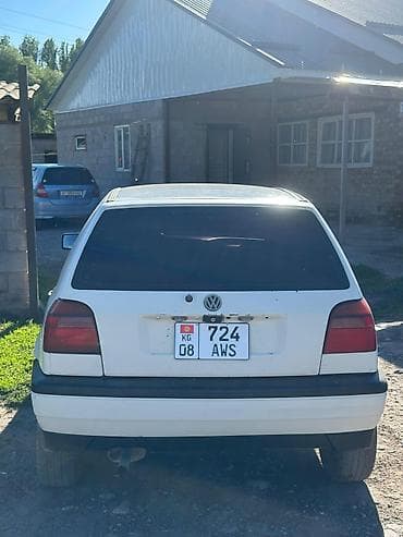 капот на голф3: Volkswagen Golf: 1992 г., 1.8 л, Бензин, Хэтчбэк — 1